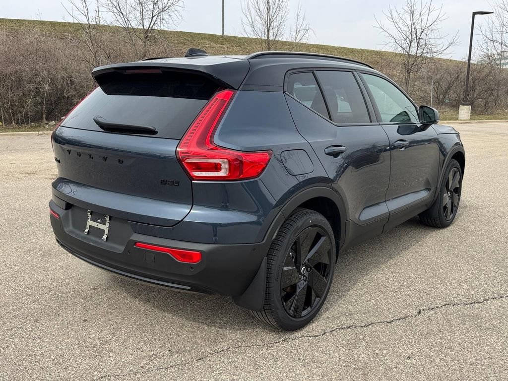 New 2026 Volvo XC40 B5 Ultra w/ Climate Package AWD/4WD image 4