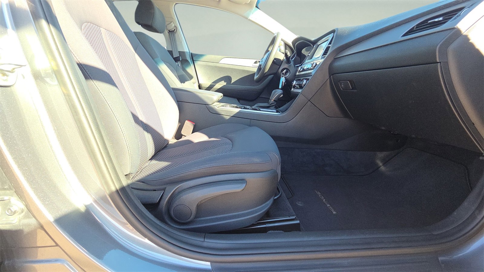 Used 2018 Hyundai Sonata ECO image 13