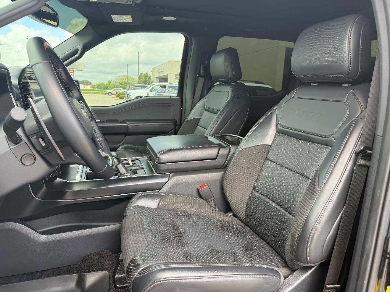 Used 2023 Ford F150 Raptor w/ Raptor Carbon Fiber Package AWD/4WD image 9