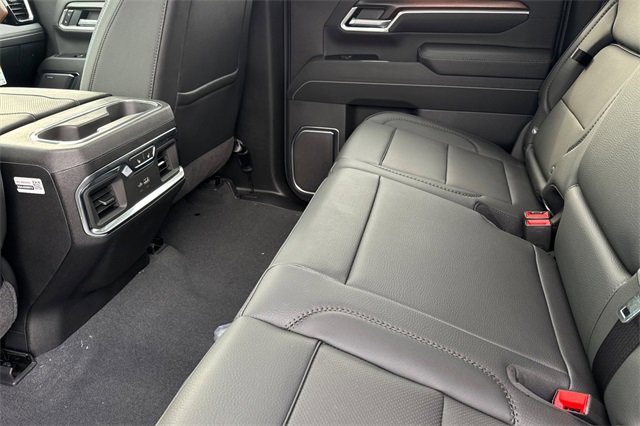 New 2026 GMC Sierra 2500 Denali w/ Denali Reserve Package image 13