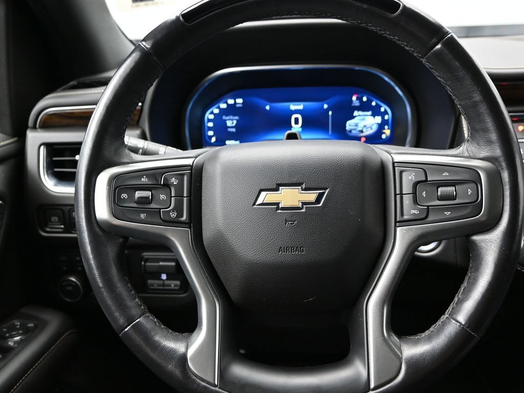 Used 2023 Chevrolet Tahoe Premier w/ Advanced Technology Package AWD/4WD image 33