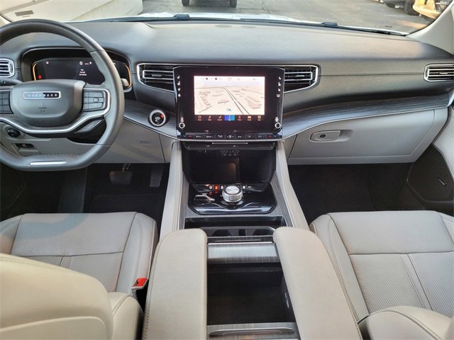 Used 2024 Jeep Wagoneer Series II w/ Flexible Seating Group image 6
