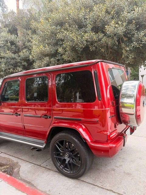 Used 2021 Mercedes-Benz G 63 AMG 4MATIC image 2