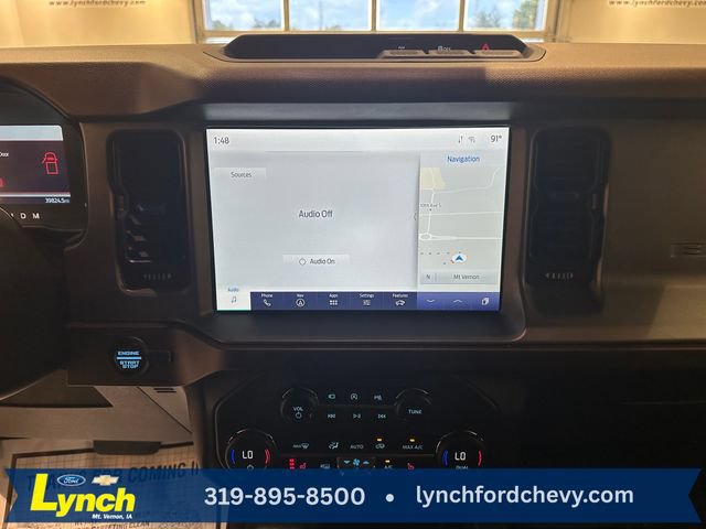 Used 2023 Ford Bronco Outer Banks AWD/4WD image 12
