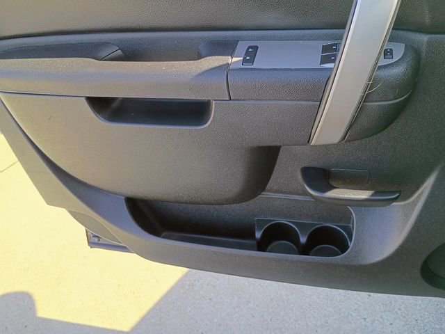 Used 2010 Chevrolet Silverado 1500 LT w/ Interior Plus Package image 19