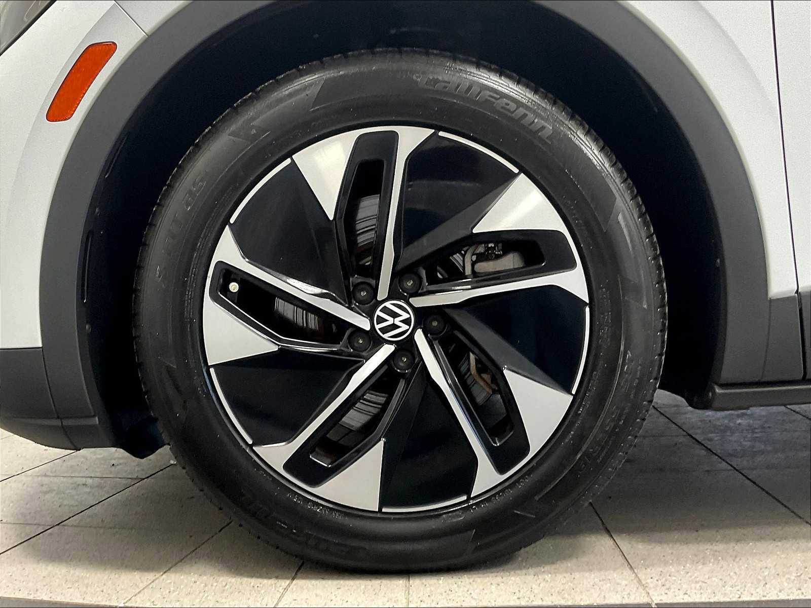 Used 2021 Volkswagen ID.4 Pro w/ ID.4 Protection Package image 7