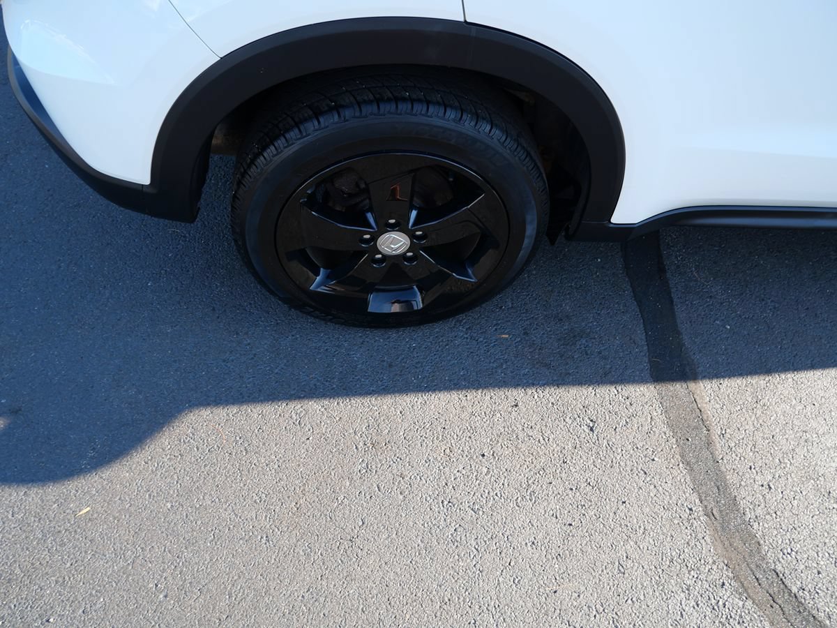Used 2016 Honda HR-V LX image 32