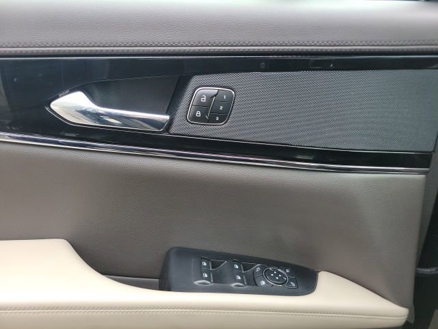 Certified 2023 Lincoln Nautilus FWD image 40