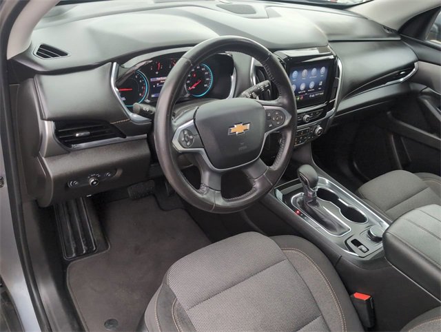 Used 2021 Chevrolet Traverse LT image 10
