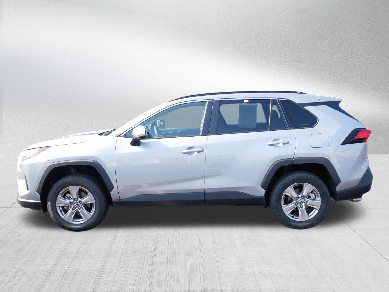 Certified 2025 Toyota RAV4 XLE AWD/4WD image 4