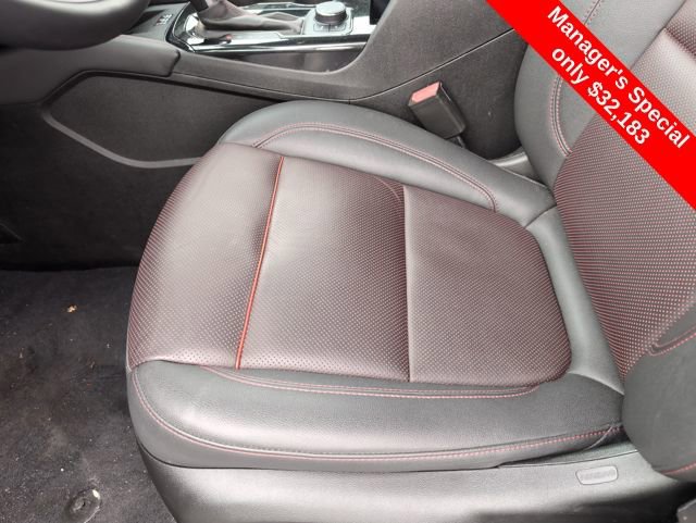 Used 2025 Chevrolet Blazer RS image 23