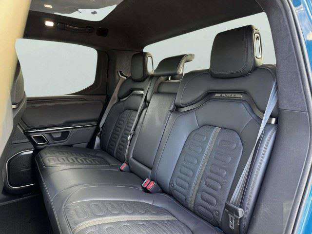 Used 2022 Rivian R1T Adventure AWD/4WD image 35
