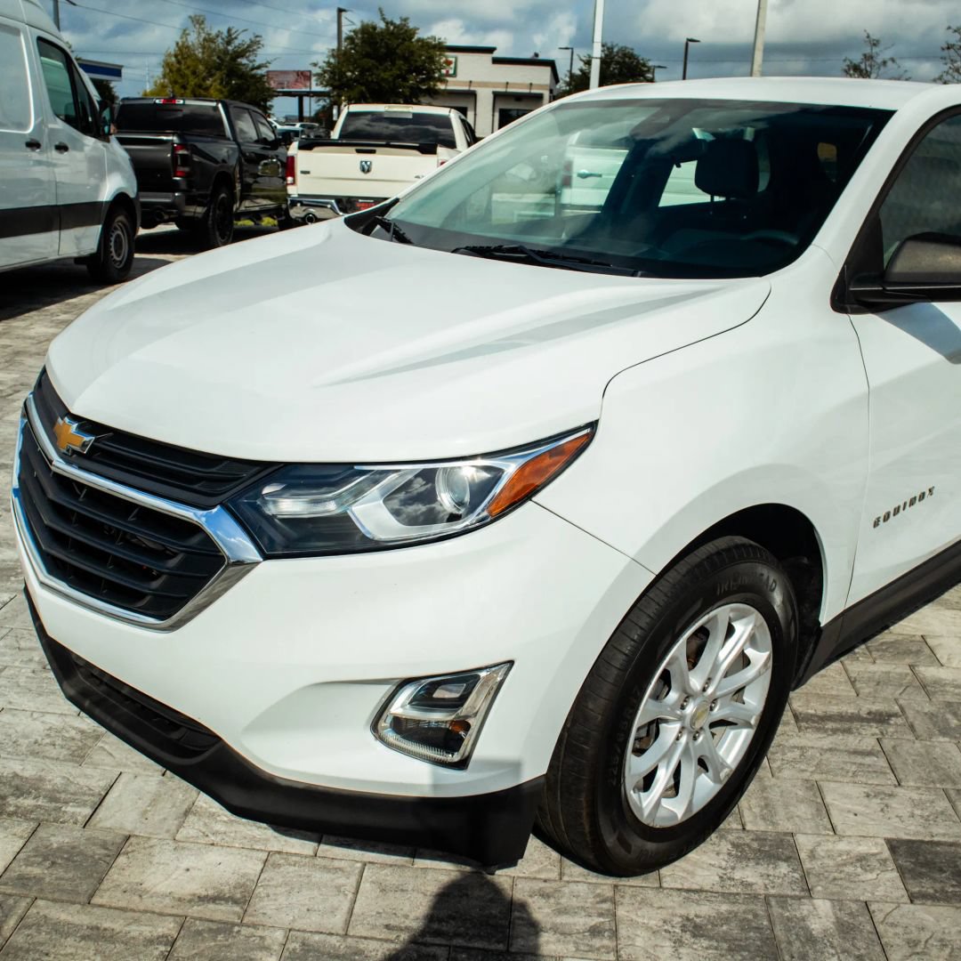 Used 2020 Chevrolet Equinox LS FWD image 11