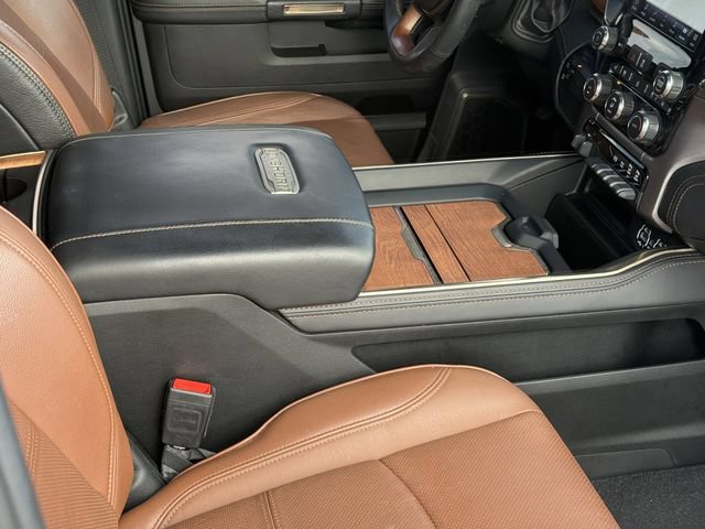 Used 2023 RAM 2500 Limited AWD/4WD image 16