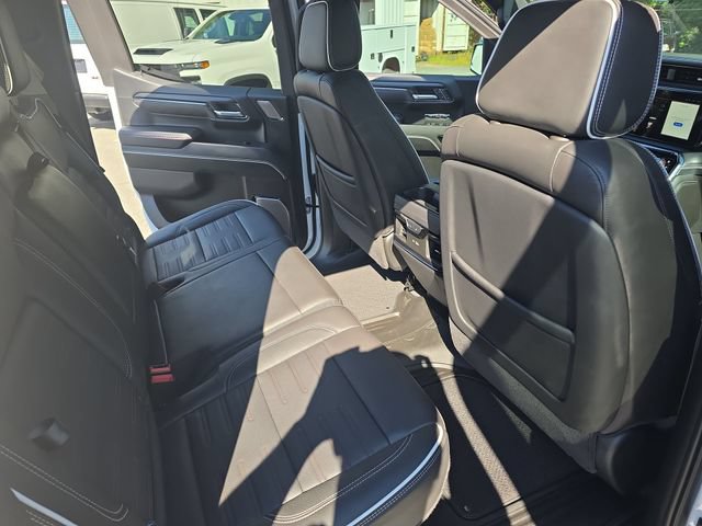 Used 2025 GMC Sierra 1500 AT4X AWD/4WD image 12