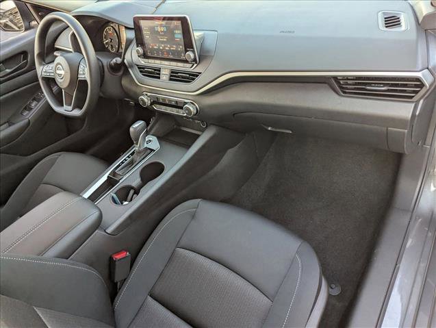 Certified 2025 Nissan Altima 2.5 S FWD image 19