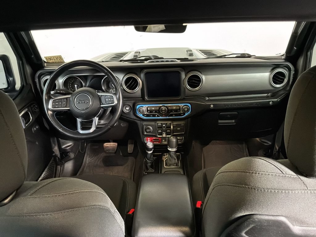 Certified 2021 Jeep Wrangler Unlimited Rubicon 4xe w/ Cold Weather Group AWD/4WD image 22
