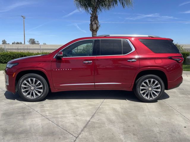 Used 2023 Chevrolet Traverse Premier FWD image 5