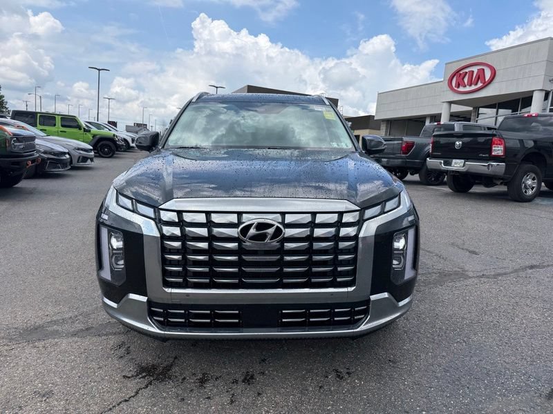 Used 2024 Hyundai Palisade Calligraphy AWD/4WD image 2