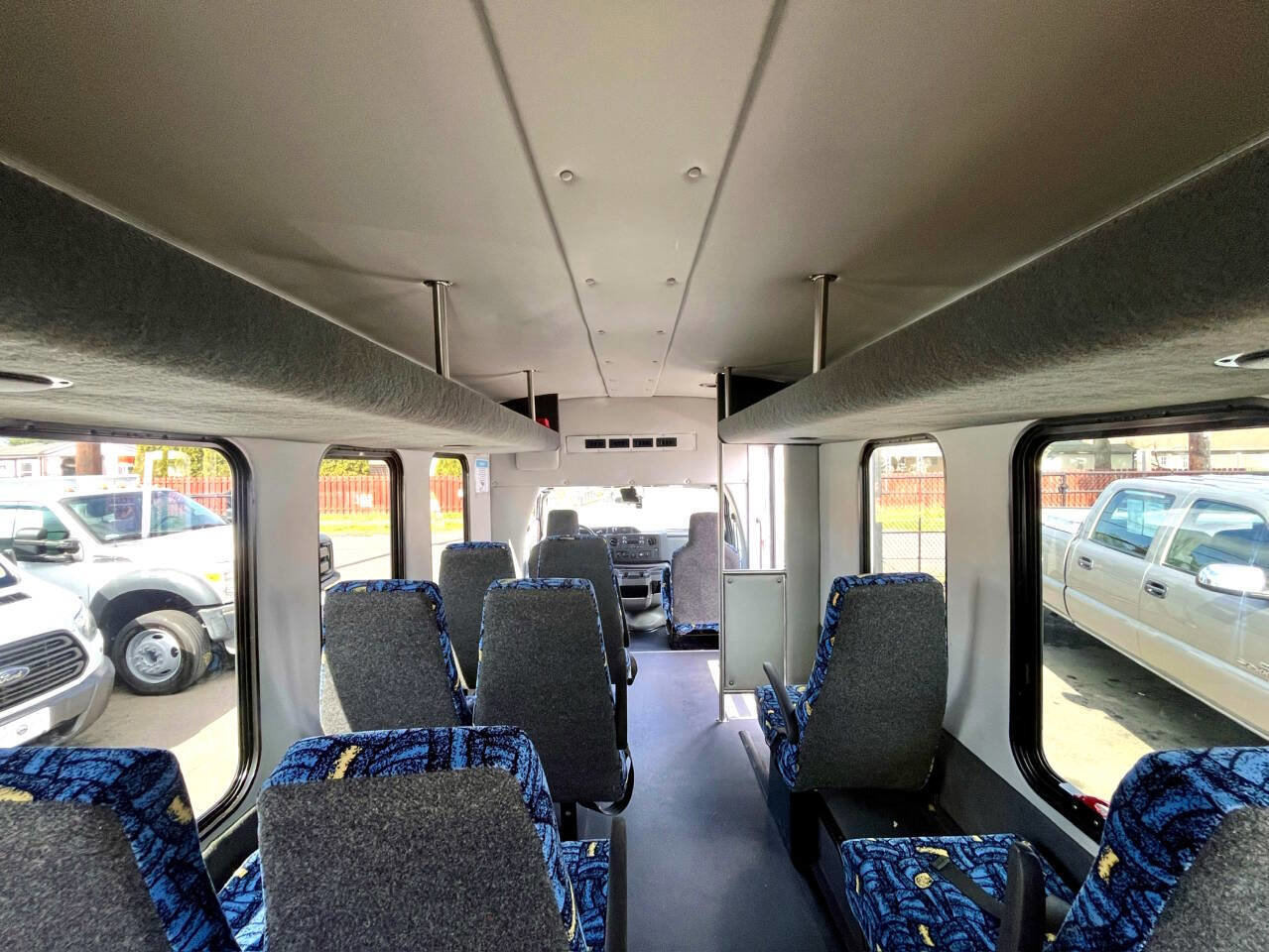 Used 2013 Ford E-350 and Econoline 350 Super Duty w/ Shuttle Bus Prep Pkg image 20