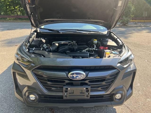 Used 2025 Subaru Outback Premium AWD/4WD image 9