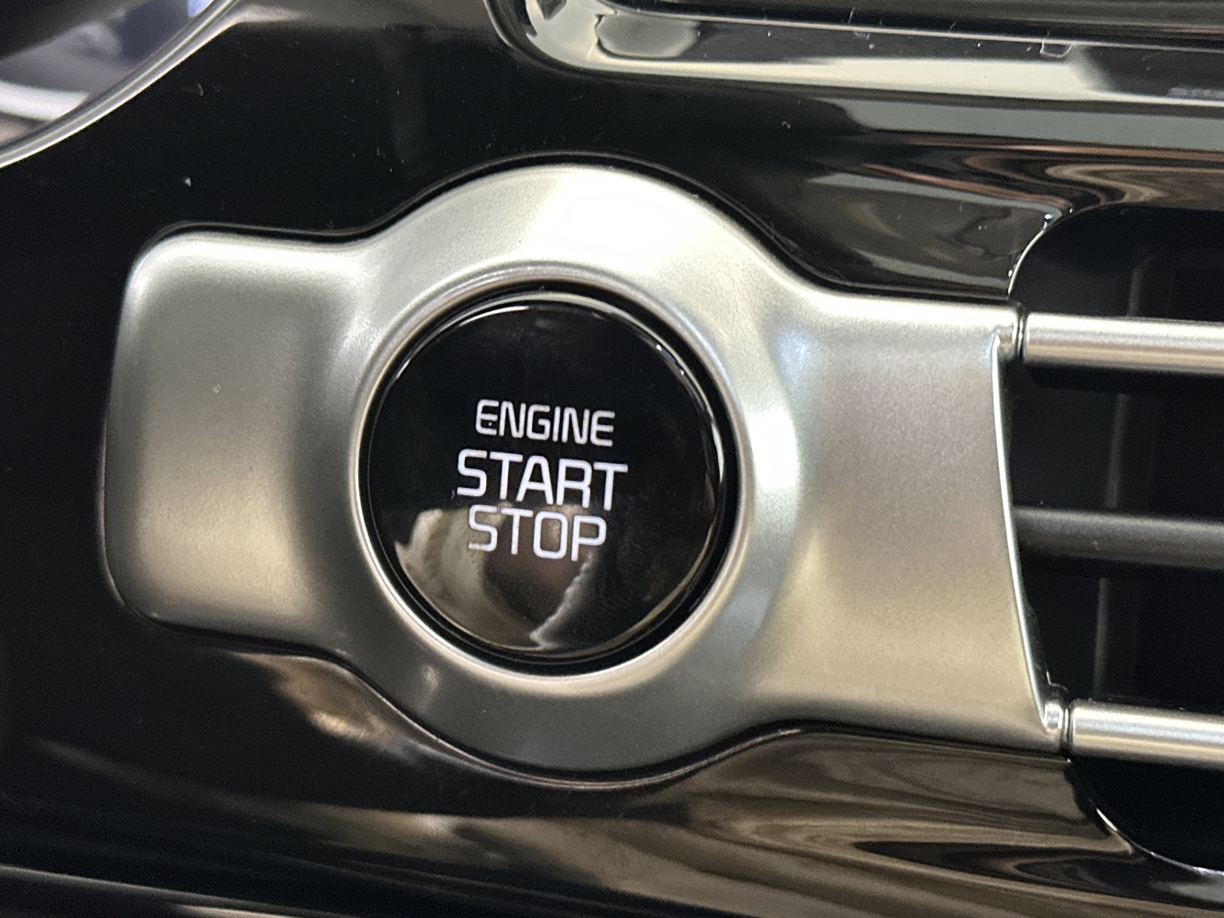 Certified 2021 Kia Seltos EX image 27