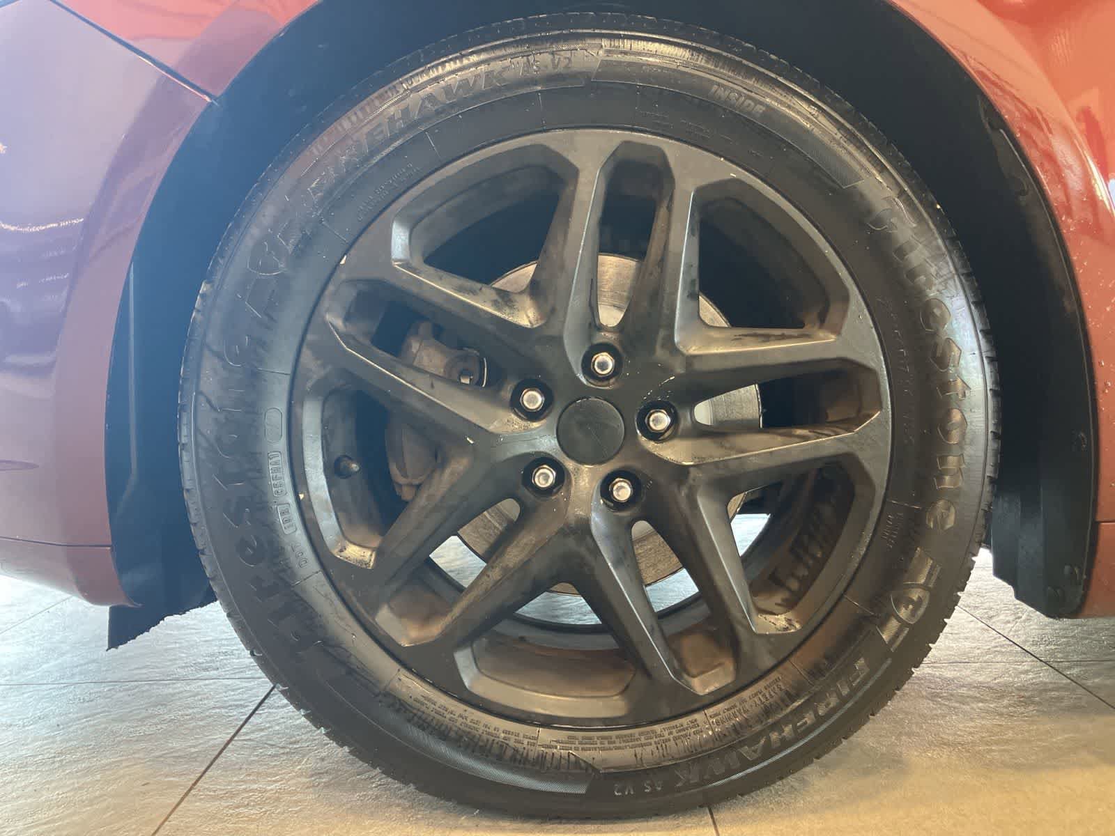 Used 2016 Ford Fusion SE image 9