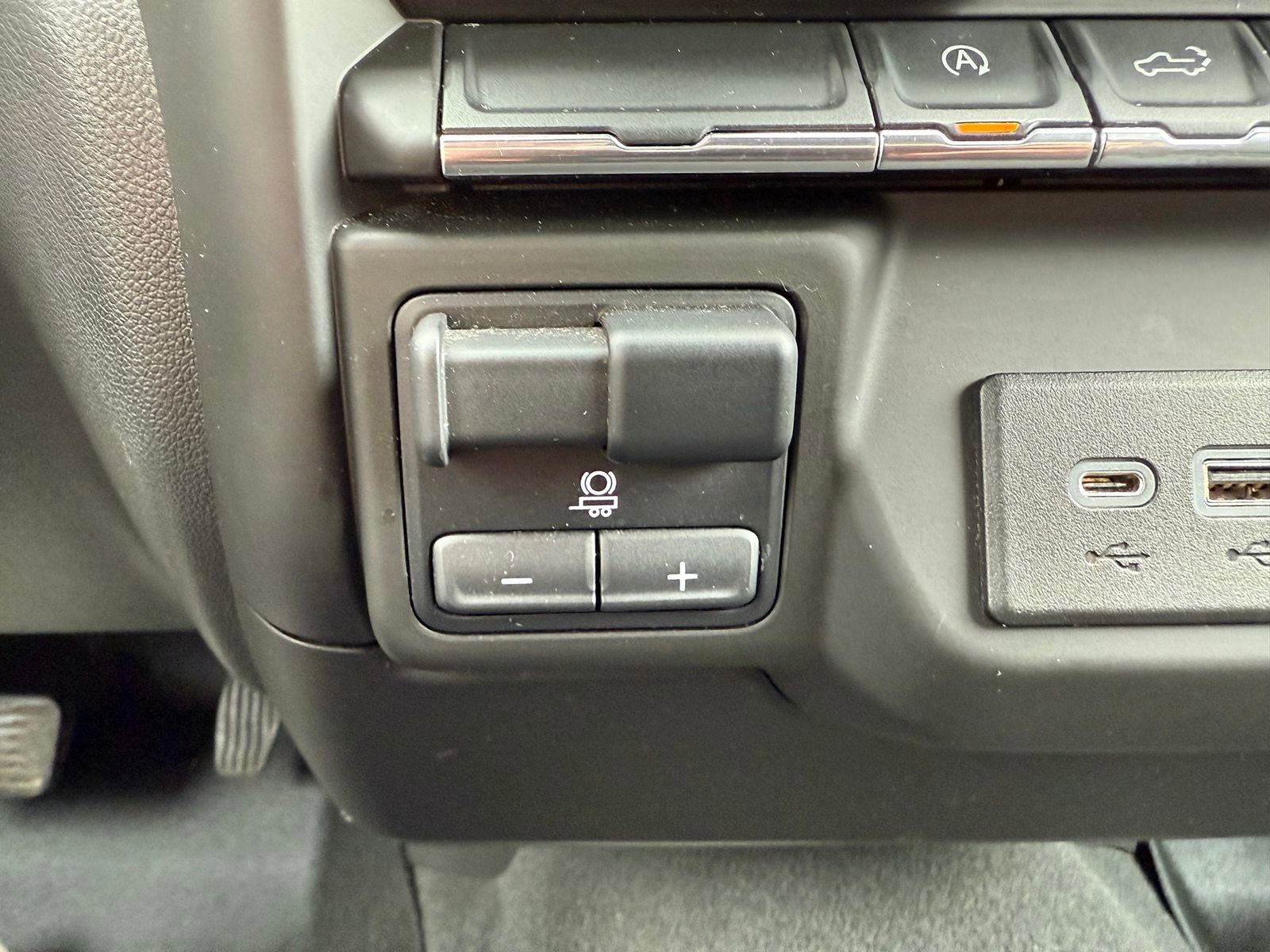 Used 2022 Chevrolet Silverado 1500 Custom image 25