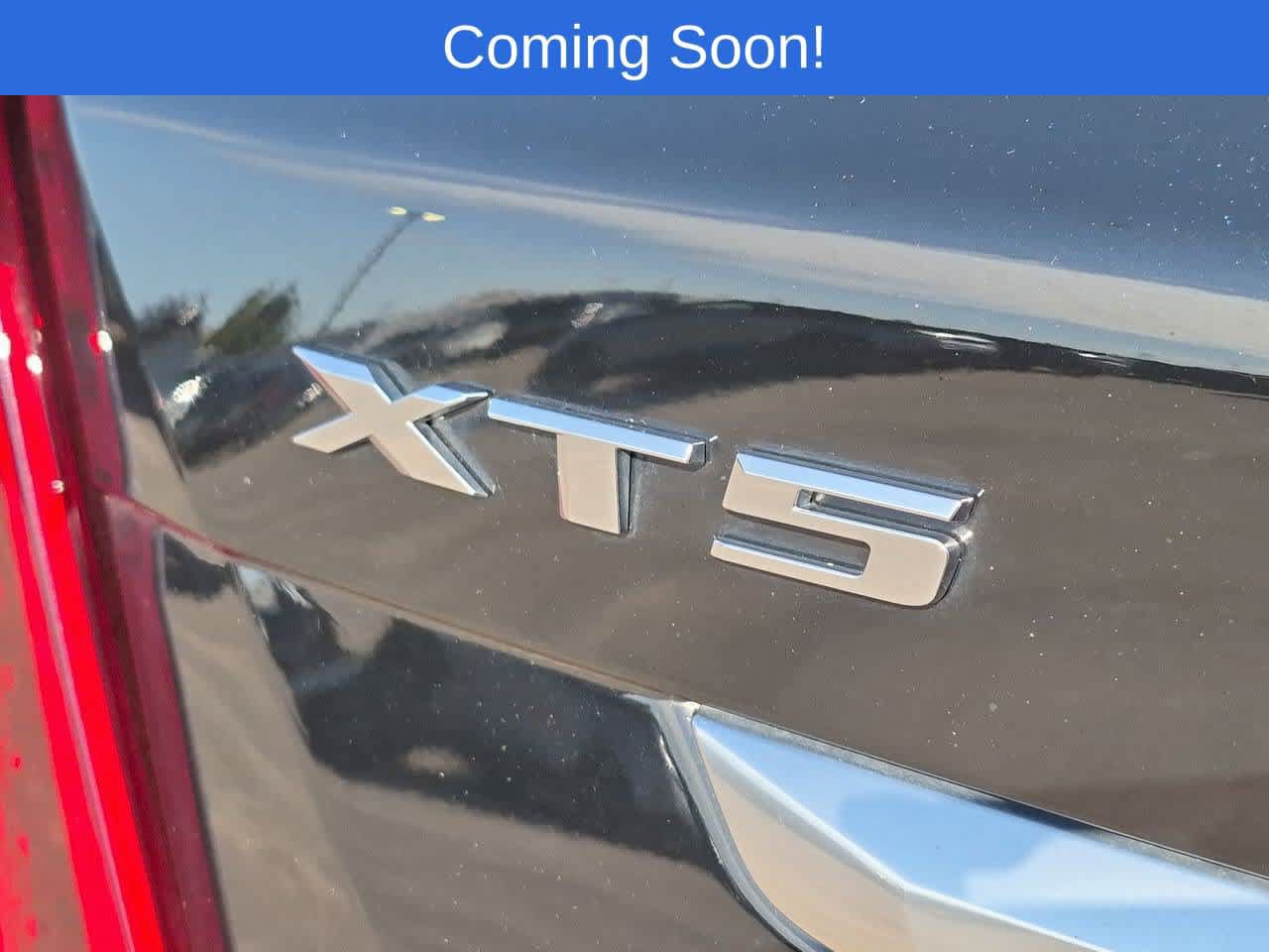 Used 2024 Cadillac XT5 Premium Luxury w/ LPO, Floor Liner Package AWD/4WD image 12