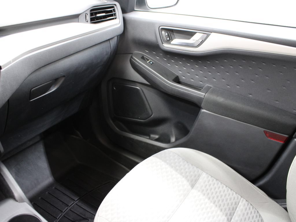 Used 2020 Ford Escape SE AWD/4WD image 28