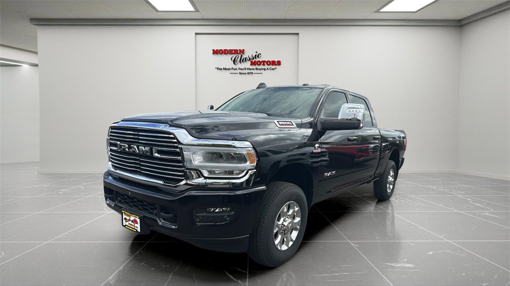 Used 2024 RAM 3500 Laramie image 3