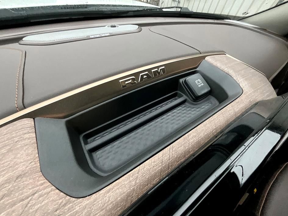 New 2026 RAM 3500 Longhorn image 21
