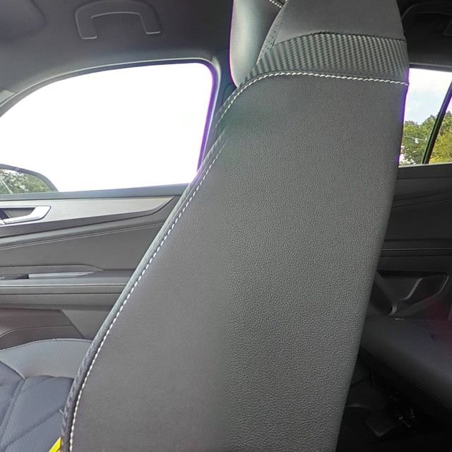 New 2026 Volkswagen Atlas Cross Sport SE image 25