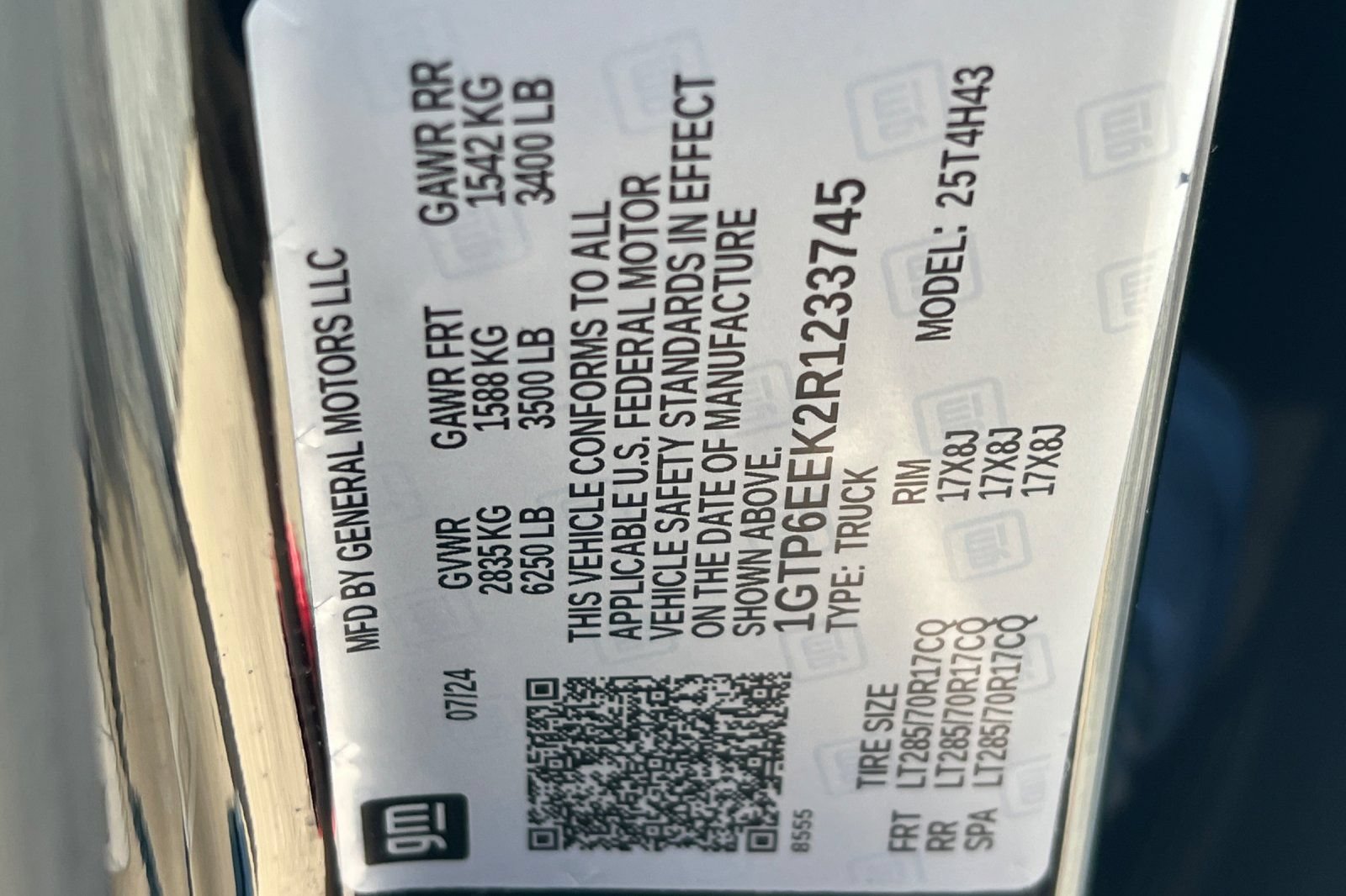 Used 2024 GMC Canyon AT4X AWD/4WD image 25
