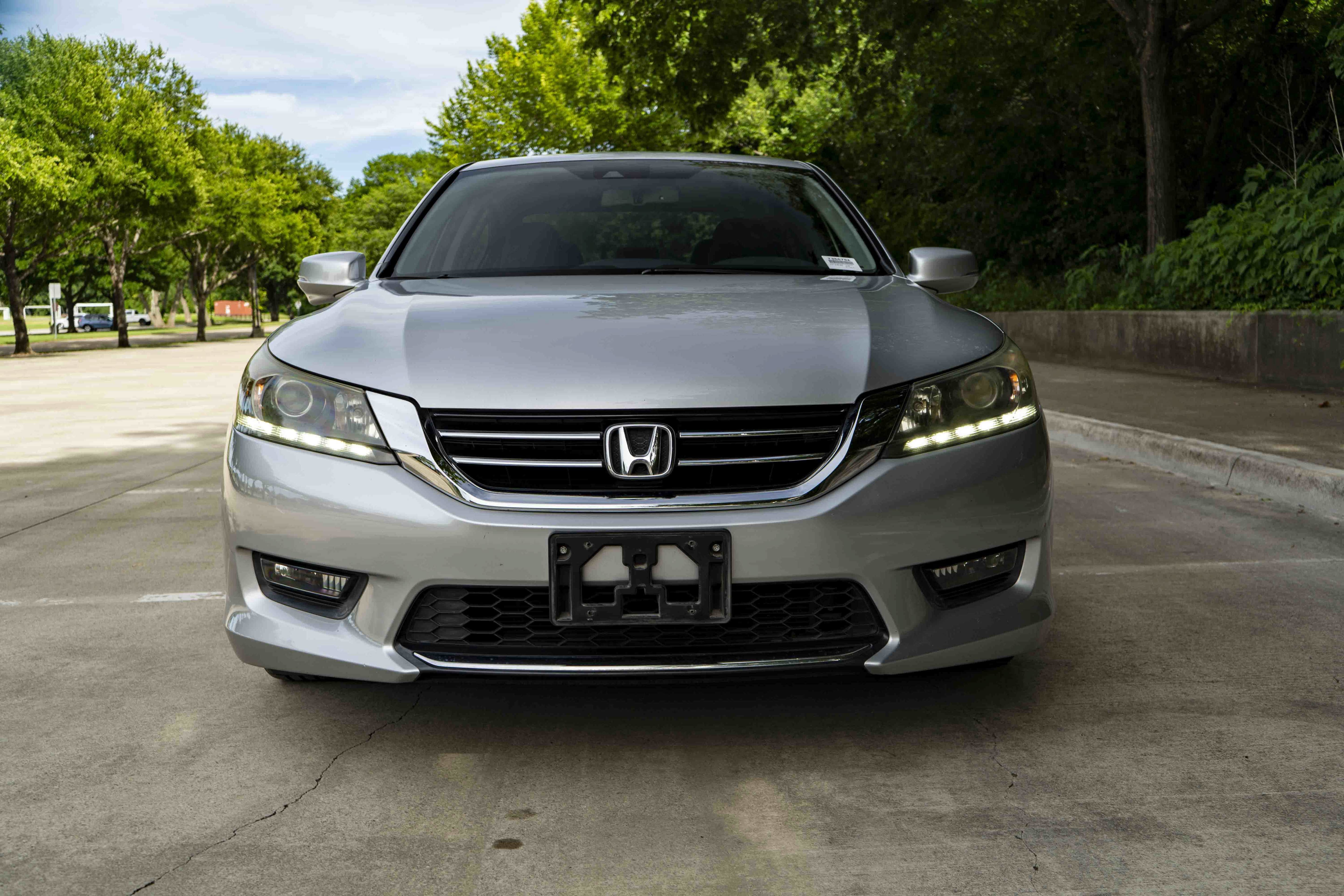 Used 2015 Honda Accord EX-L image 3