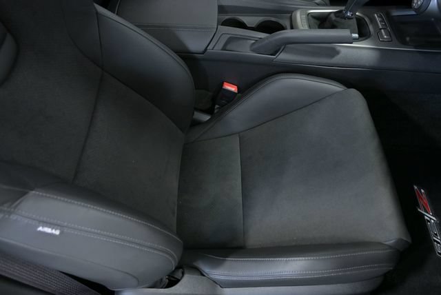 Used 2015 Chevrolet Camaro Z/28 RWD image 38