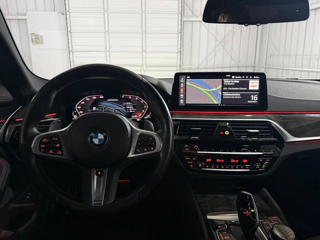 Used 2023 BMW M550i xDrive w/ Executive Package AWD/4WD image 46