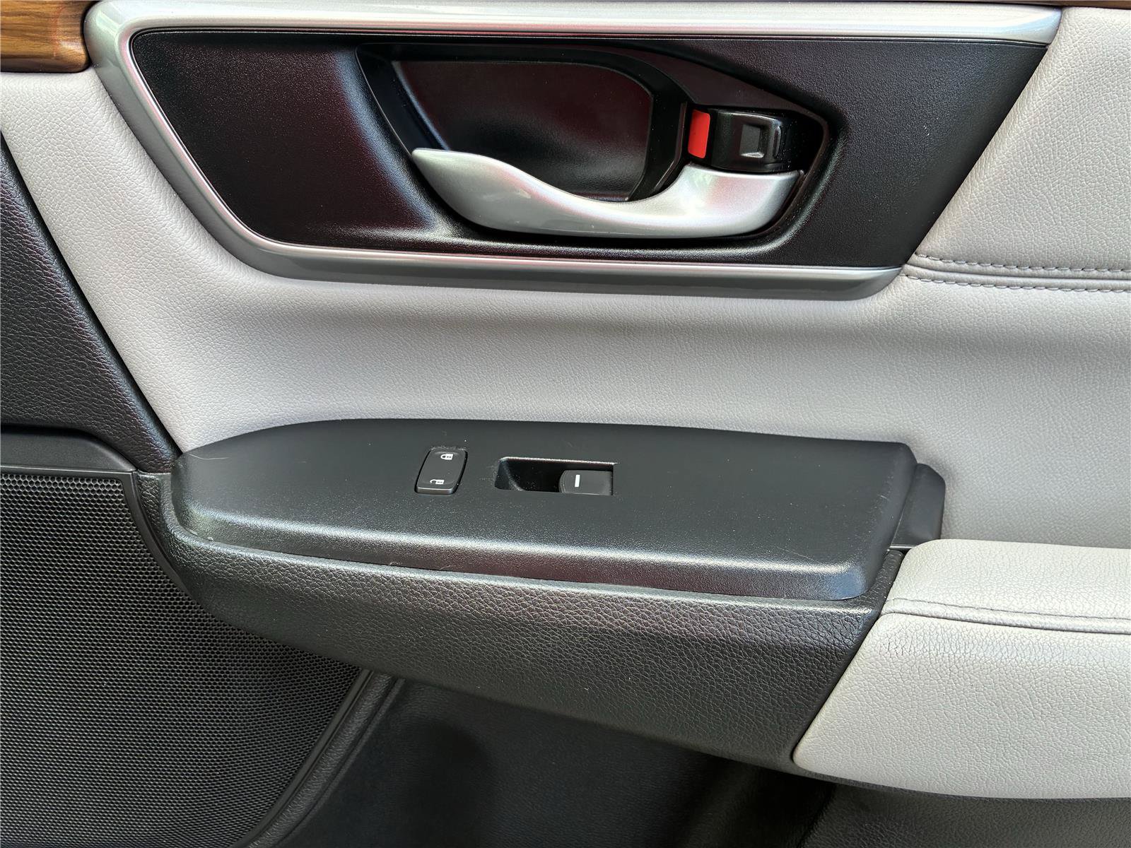 Used 2020 Honda CR-V EX-L image 15