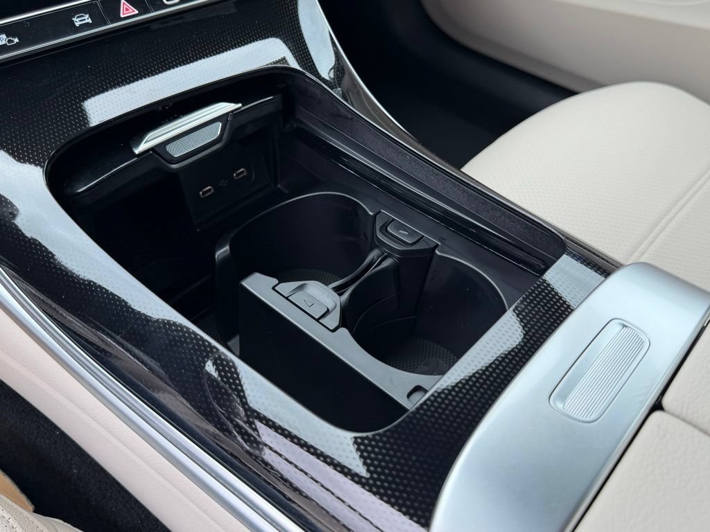 New 2026 Mercedes-Benz C 300 Sedan image 27