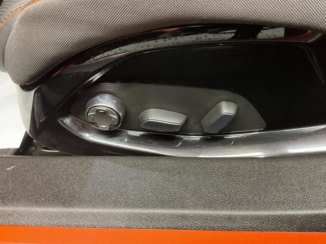 Used 2025 Chevrolet Corvette Z06 RWD image 13