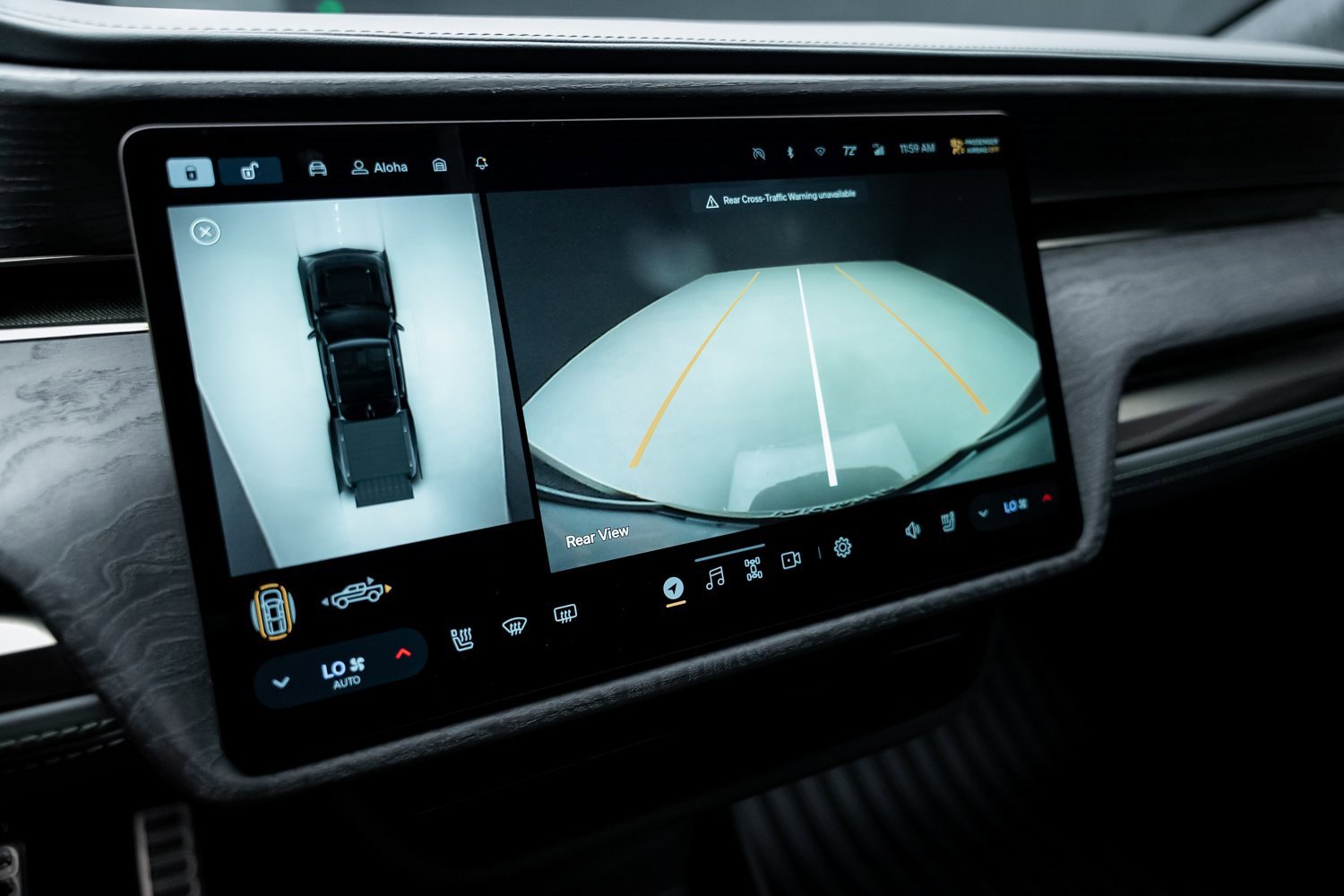 Used 2022 Rivian R1T Adventure image 44