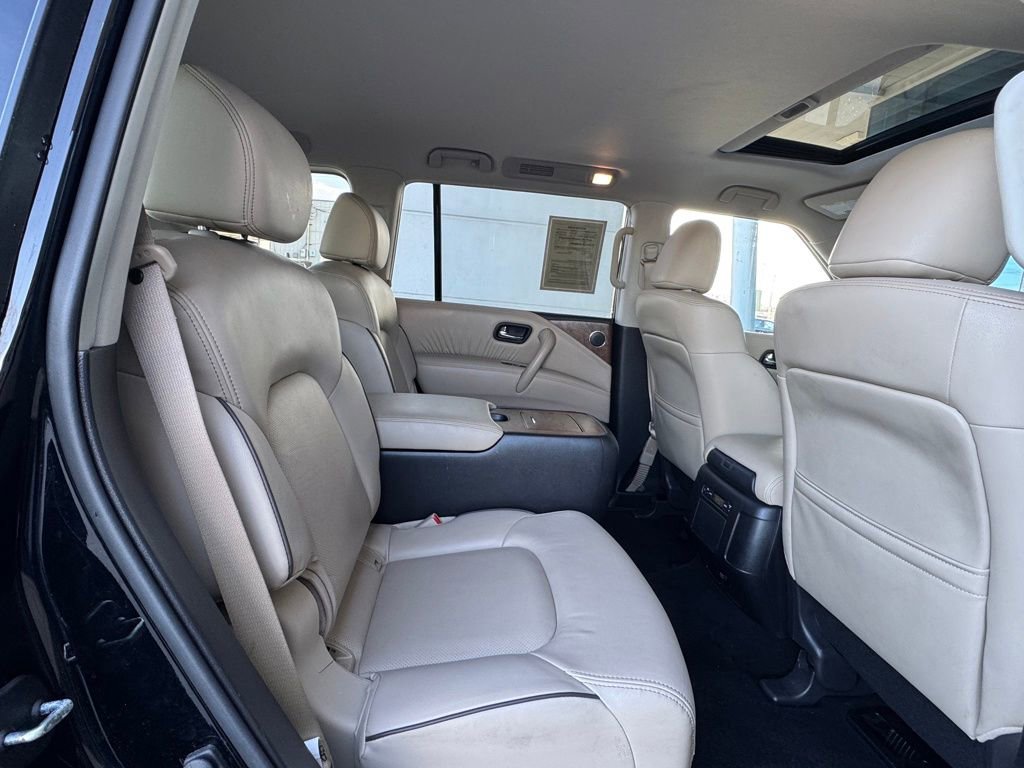 Used 2024 Nissan Armada SL w/ Captain's Chairs Package image 31
