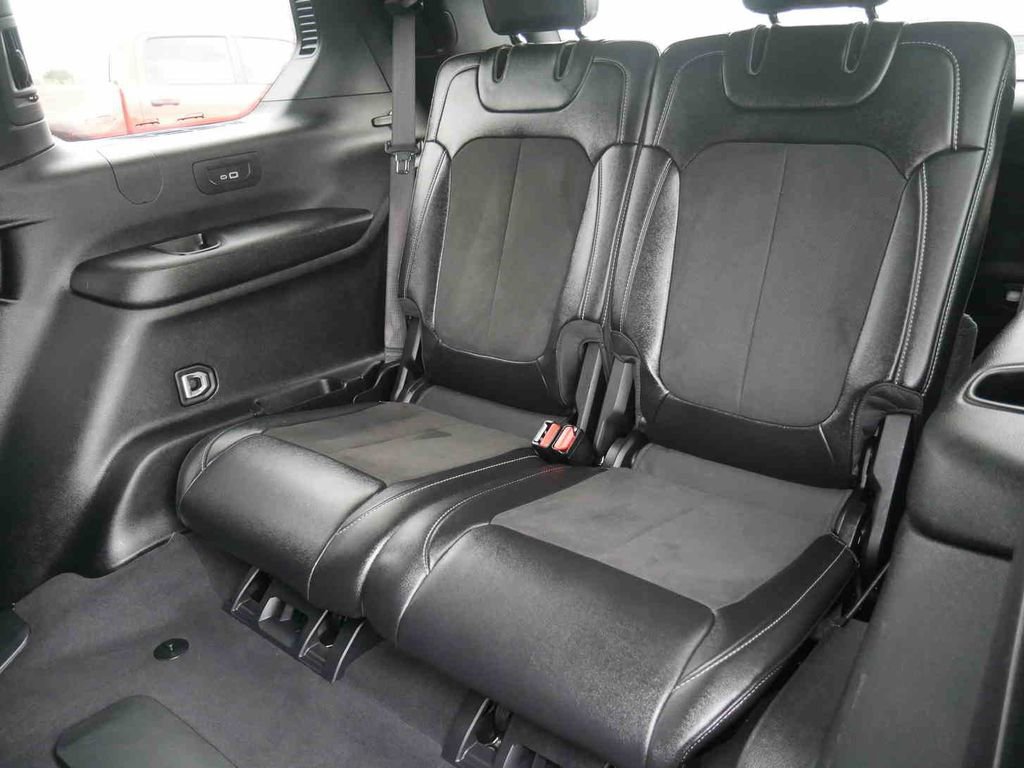 Certified 2024 Jeep Grand Cherokee L Laredo image 15