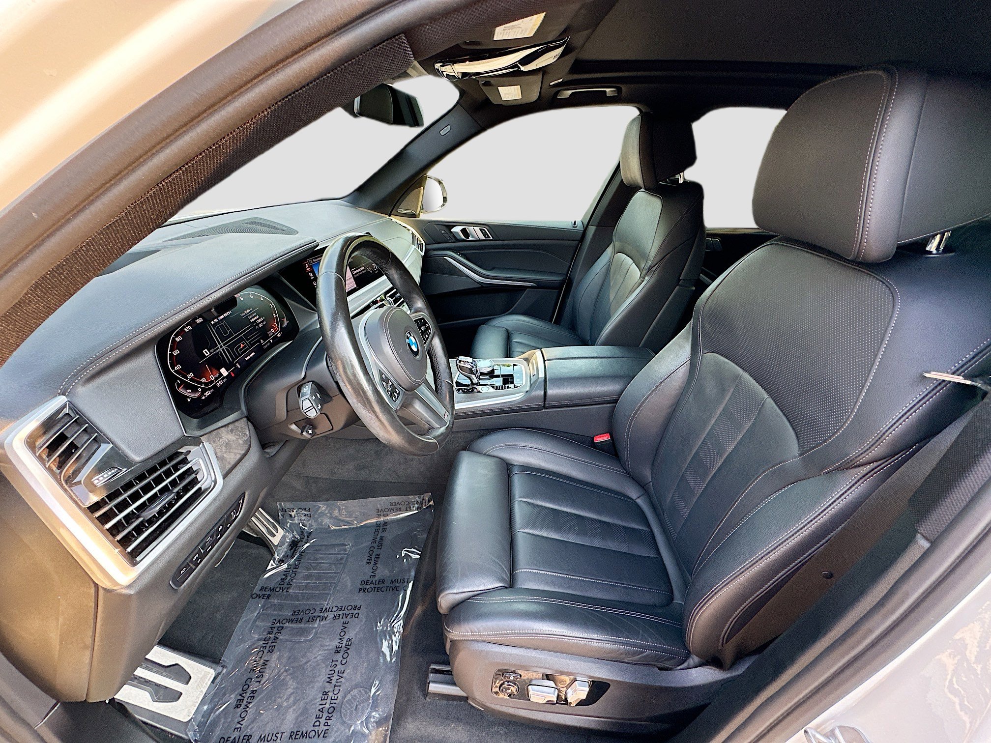 Used 2020 BMW X5 M50i w/ Executive Package image 21