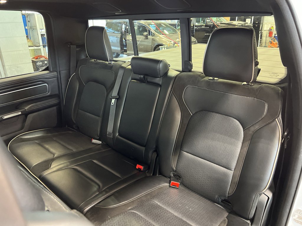Used 2023 RAM 1500 Laramie AWD/4WD image 39