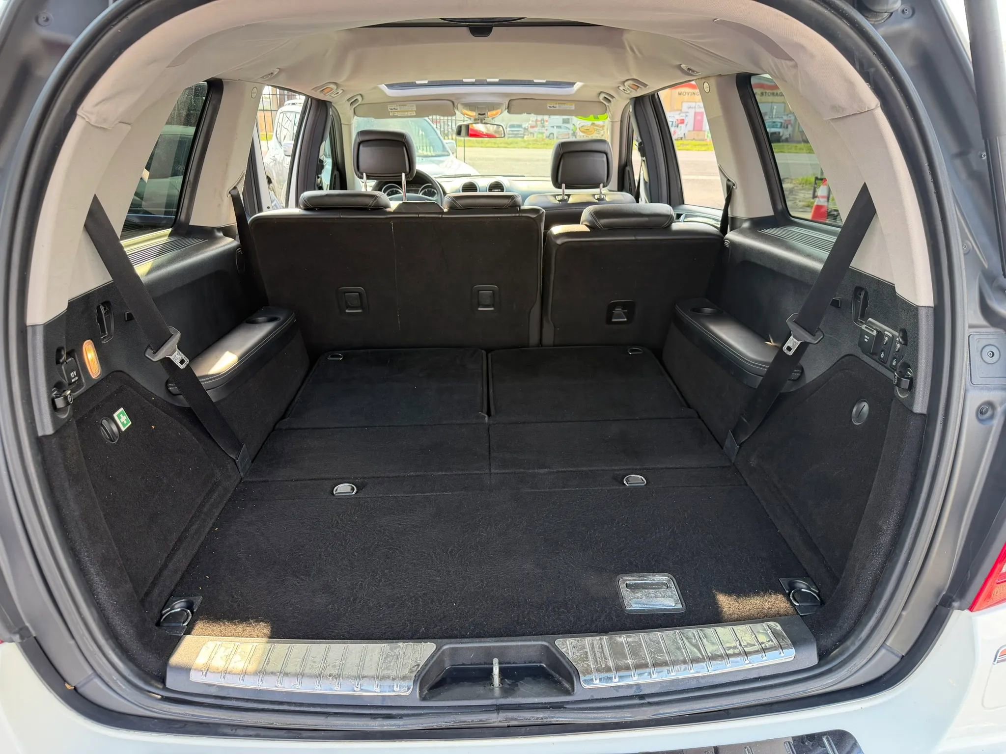 Used 2010 Mercedes-Benz GL 450 4MATIC image 18