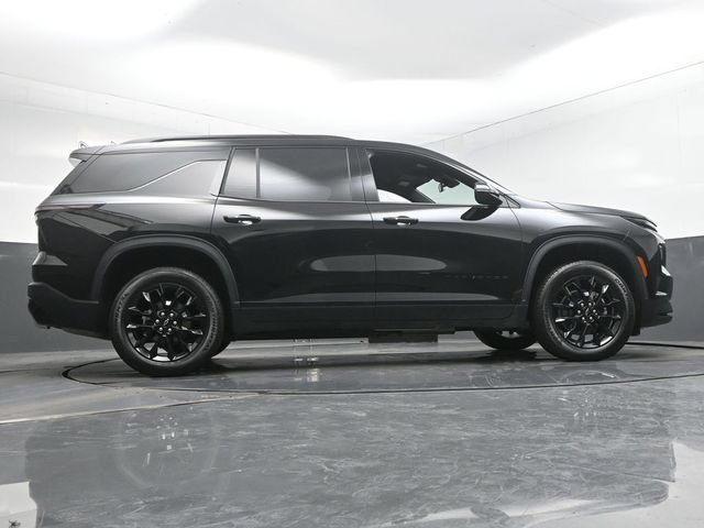 Used 2026 Chevrolet Traverse LT w/ Midnight/Sport Edition FWD image 59