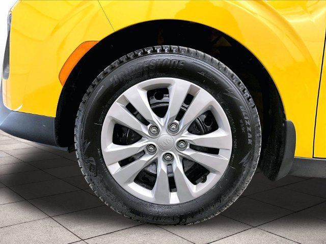 Used 2020 Kia Soul LX FWD image 8