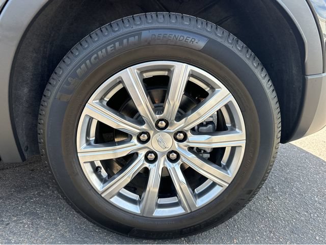 Used 2019 Cadillac XT4 Premium Luxury FWD image 4