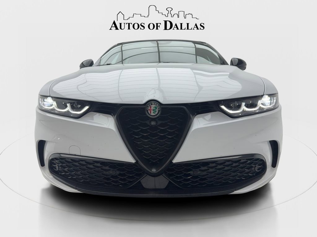 Used 2024 Alfa Romeo Tonale Veloce AWD/4WD image 4